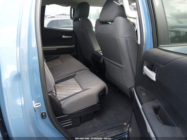 2018 TOYOTA TUNDRA SR5 5.7L V8 8