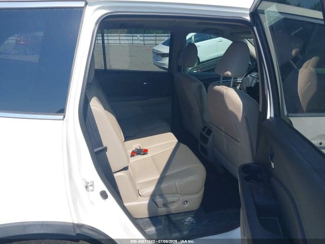 2017 HONDA PILOT EX-L 8