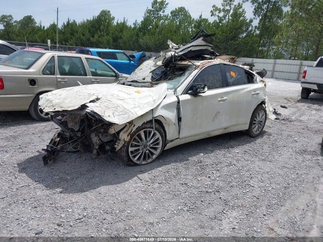 2021 INFINITI Q50 LUXE 2