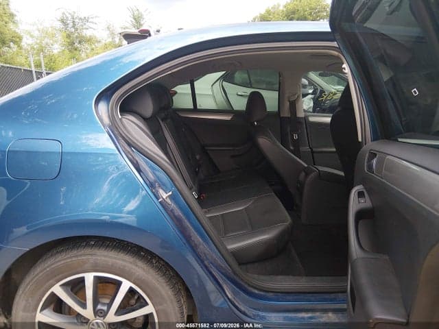 2017 VOLKSWAGEN JETTA 1.4T SE 8