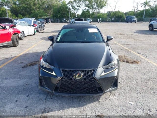 2017 LEXUS IS 200T 12