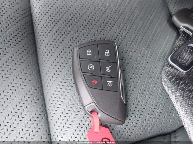2026 GMC YUKON 4WD AT4 11