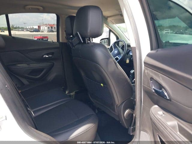 2019 BUICK ENCORE FWD PREFERRED 8
