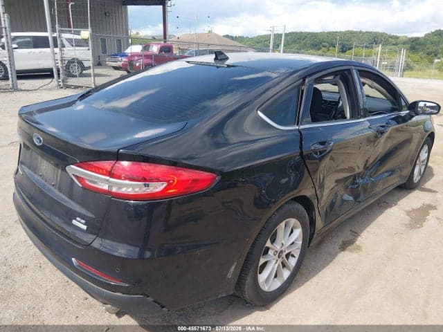 2020 FORD FUSION SE 4