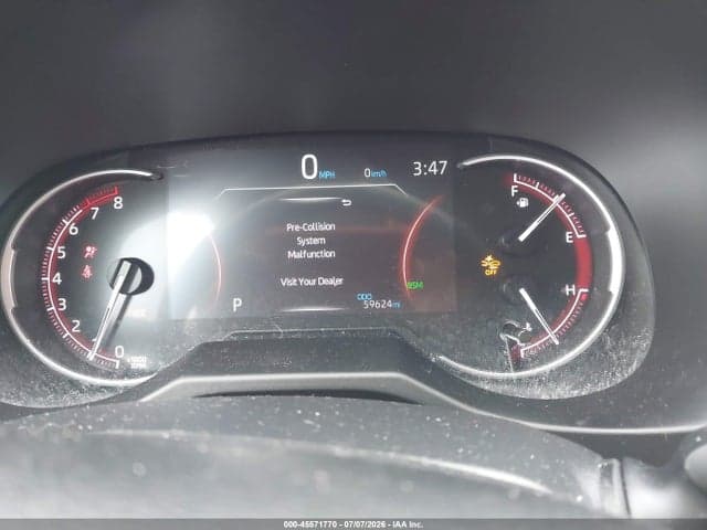 2024 TOYOTA RAV4 XLE 7