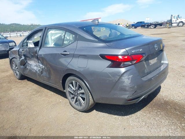 2021 NISSAN VERSA SV XTRONIC CVT 3