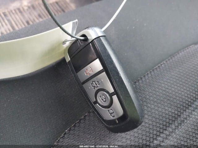 2020 FORD FUSION SE 11