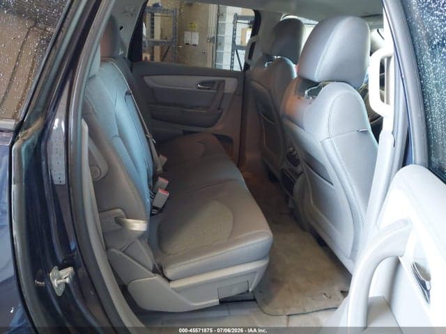 2017 CHEVROLET TRAVERSE LS 8
