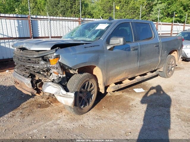 2026 CHEVROLET SILVERADO 1500 4WD SHORT BED CUSTOM 2