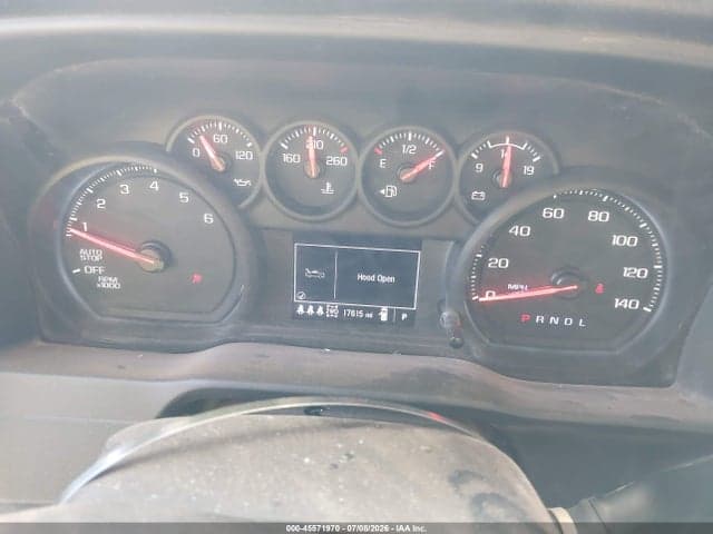2026 CHEVROLET SILVERADO 1500 4WD SHORT BED CUSTOM 7
