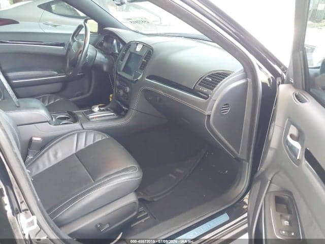 2023 CHRYSLER 300 300C 5