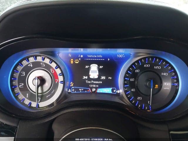 2023 CHRYSLER 300 300C 7
