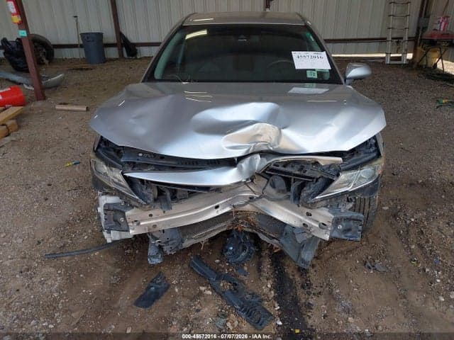 2018 TOYOTA CAMRY LE 6