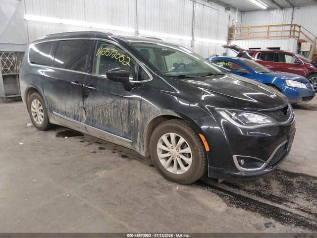 2017 CHRYSLER PACIFICA TOURING-L 1