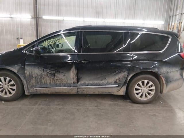 2017 CHRYSLER PACIFICA TOURING-L 15