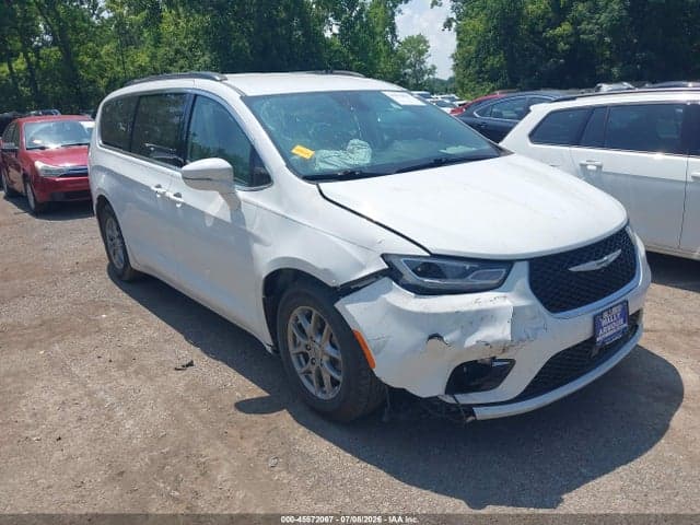 2021 CHRYSLER PACIFICA TOURING 1