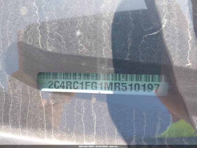 2021 CHRYSLER PACIFICA TOURING 9