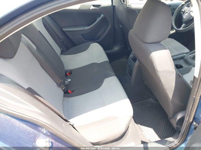 2017 VOLKSWAGEN JETTA 1.4T S 8