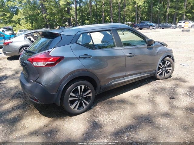 2019 NISSAN KICKS SR 4
