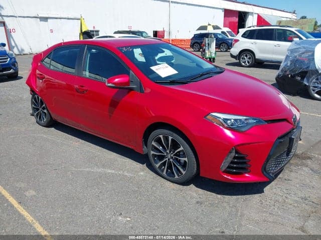 2017 TOYOTA COROLLA SE 1