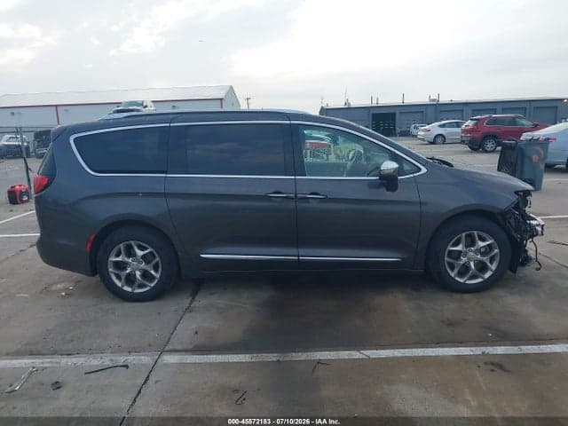 2020 CHRYSLER PACIFICA LIMITED 14