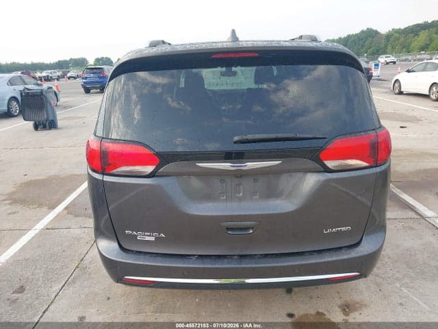 2020 CHRYSLER PACIFICA LIMITED 17