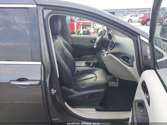 2020 CHRYSLER PACIFICA LIMITED 5