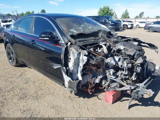 2018 JAGUAR XF 25T 12