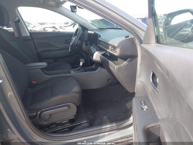 2026 HYUNDAI KONA SEL SPORT 5
