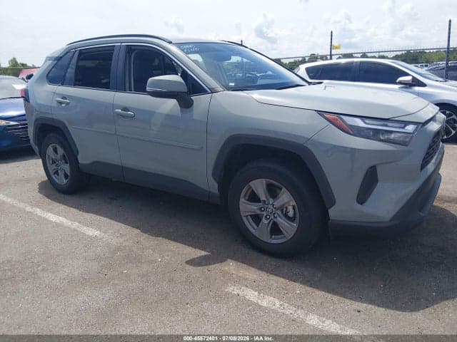 2022 TOYOTA RAV4 XLE - 1