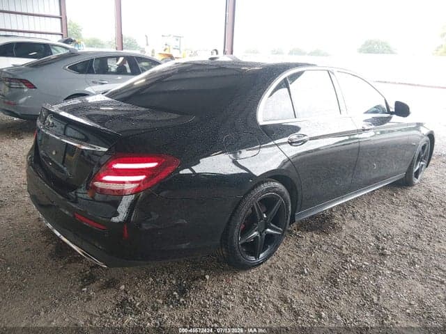 2017 MERCEDES-BENZ E 300 4