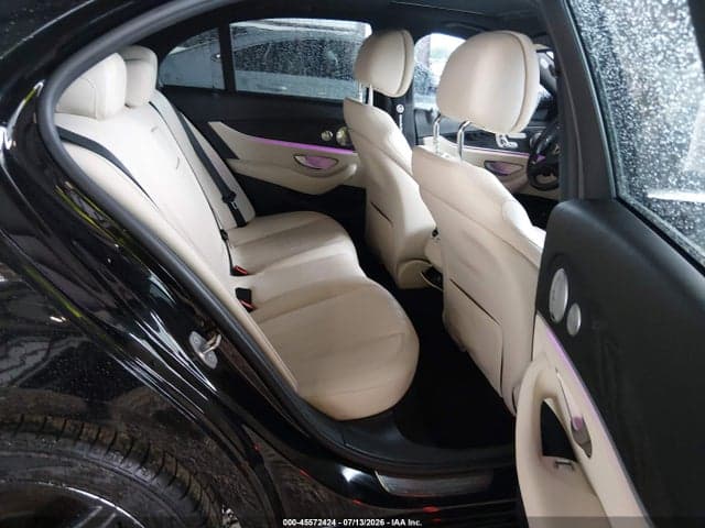 2017 MERCEDES-BENZ E 300 8