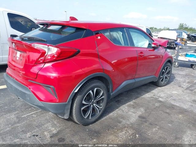 2020 TOYOTA C-HR LE 4