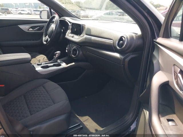 2020 CHEVROLET BLAZER AWD 2LT 5