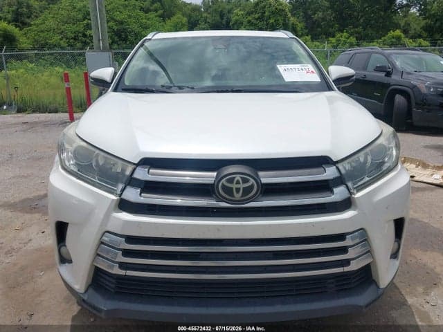 2017 TOYOTA HIGHLANDER LIMITED 12