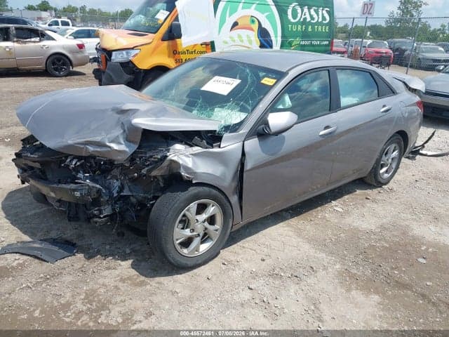 2023 HYUNDAI ELANTRA SE 2