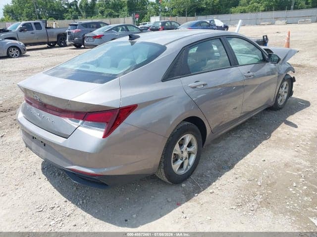 2023 HYUNDAI ELANTRA SE 4