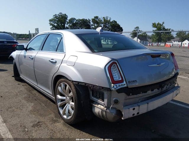 2018 CHRYSLER 300 LIMITED 3