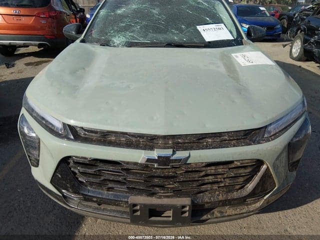 2025 CHEVROLET TRAX FWD ACTIV 6