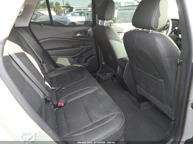2025 CHEVROLET TRAX FWD ACTIV 8