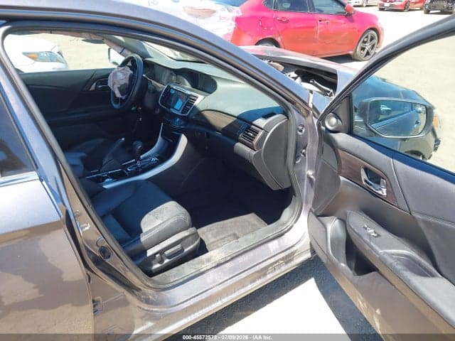 2017 HONDA ACCORD EX-L V6 5