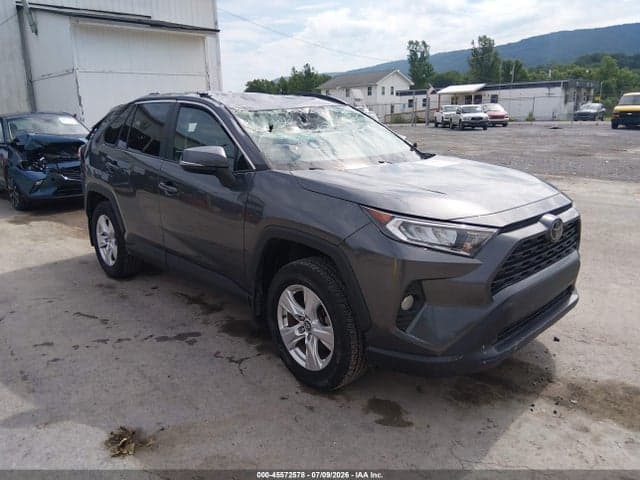 2020 TOYOTA RAV4 XLE - 1