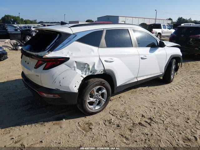 2024 HYUNDAI TUCSON SEL 4