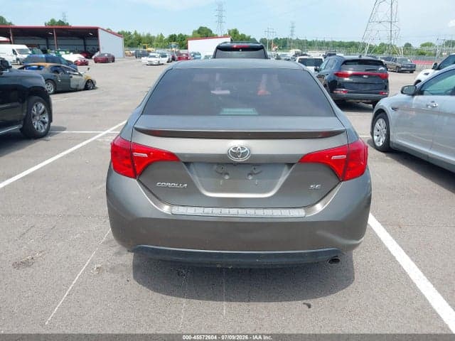 2017 TOYOTA COROLLA SE 16