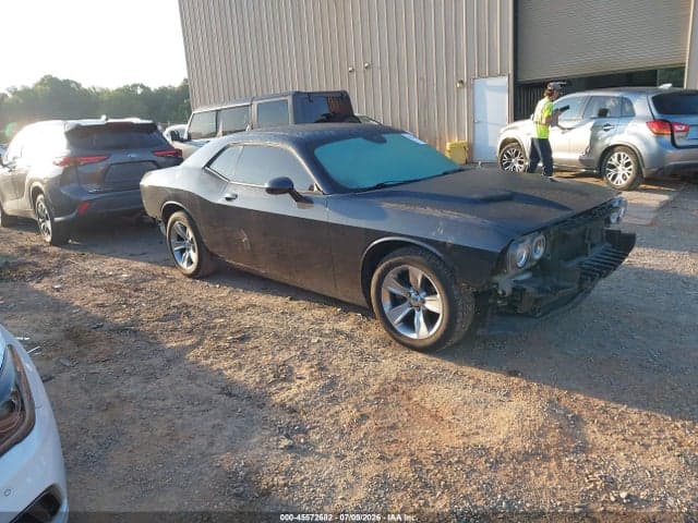 2017 DODGE CHALLENGER SXT 1