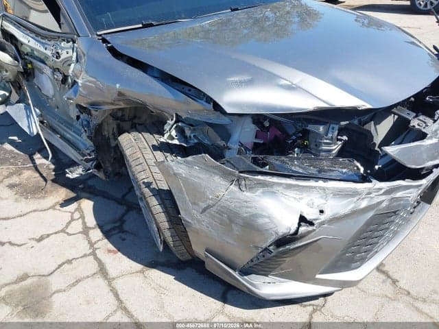 2026 TOYOTA CAMRY SE 6