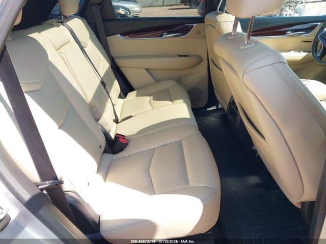 2017 CADILLAC XT5 PREMIUM LUXURY 8