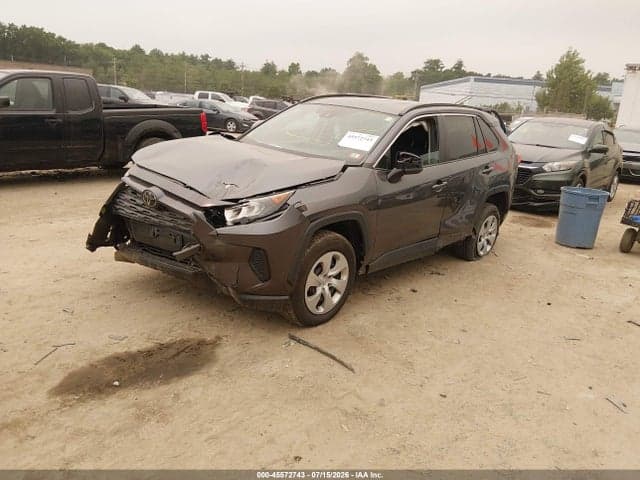 2020 TOYOTA RAV4 LE 2