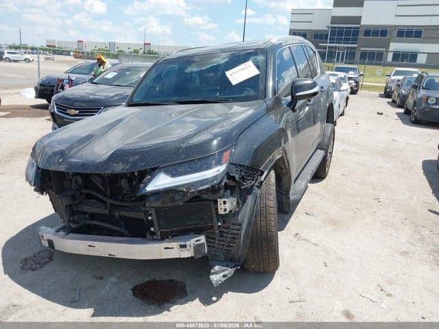 2024 LEXUS LX 600 LUXURY 2
