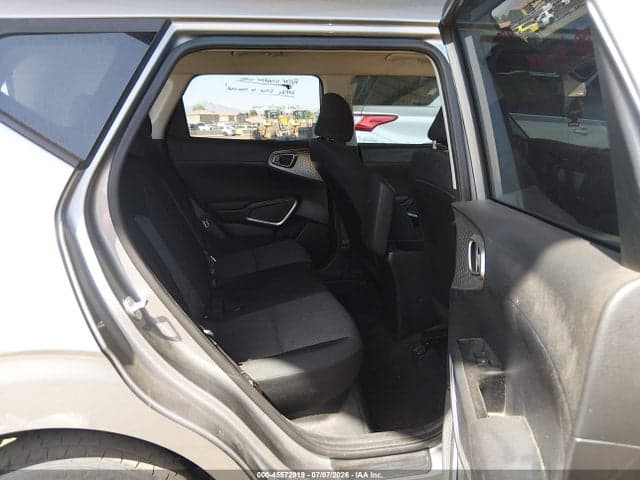 2023 KIA SOUL LX 8